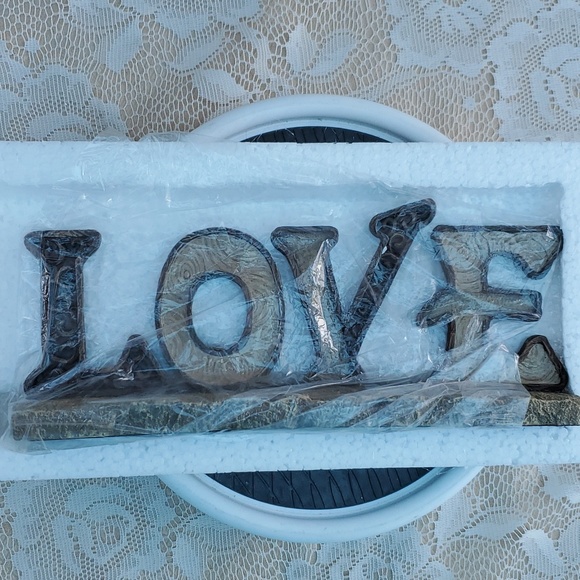 LOVE Plaque looks/feels like stone Dicksons brand - Picture 8 of 10